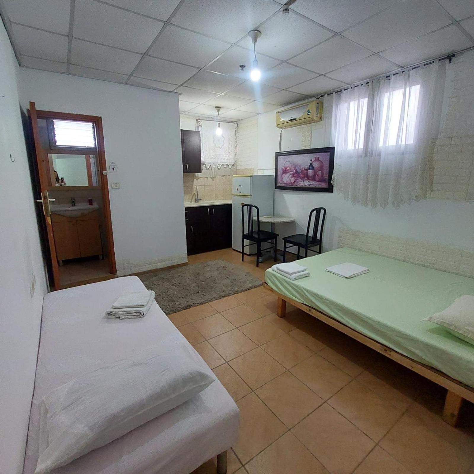 Star Guest- House Hotel Or Yehuda Exterior foto